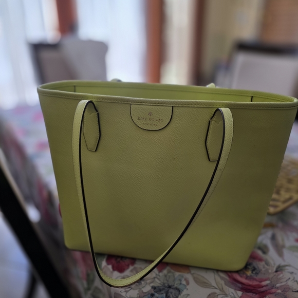 Kate Spade Lime Green Tote Bag - Picture 1 of 7